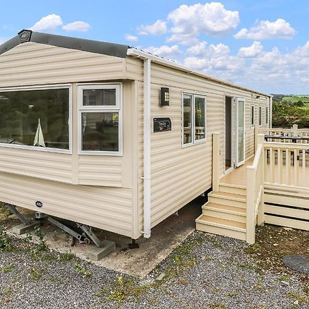 Waters Edge Leisure Park Cardigan Exterior foto