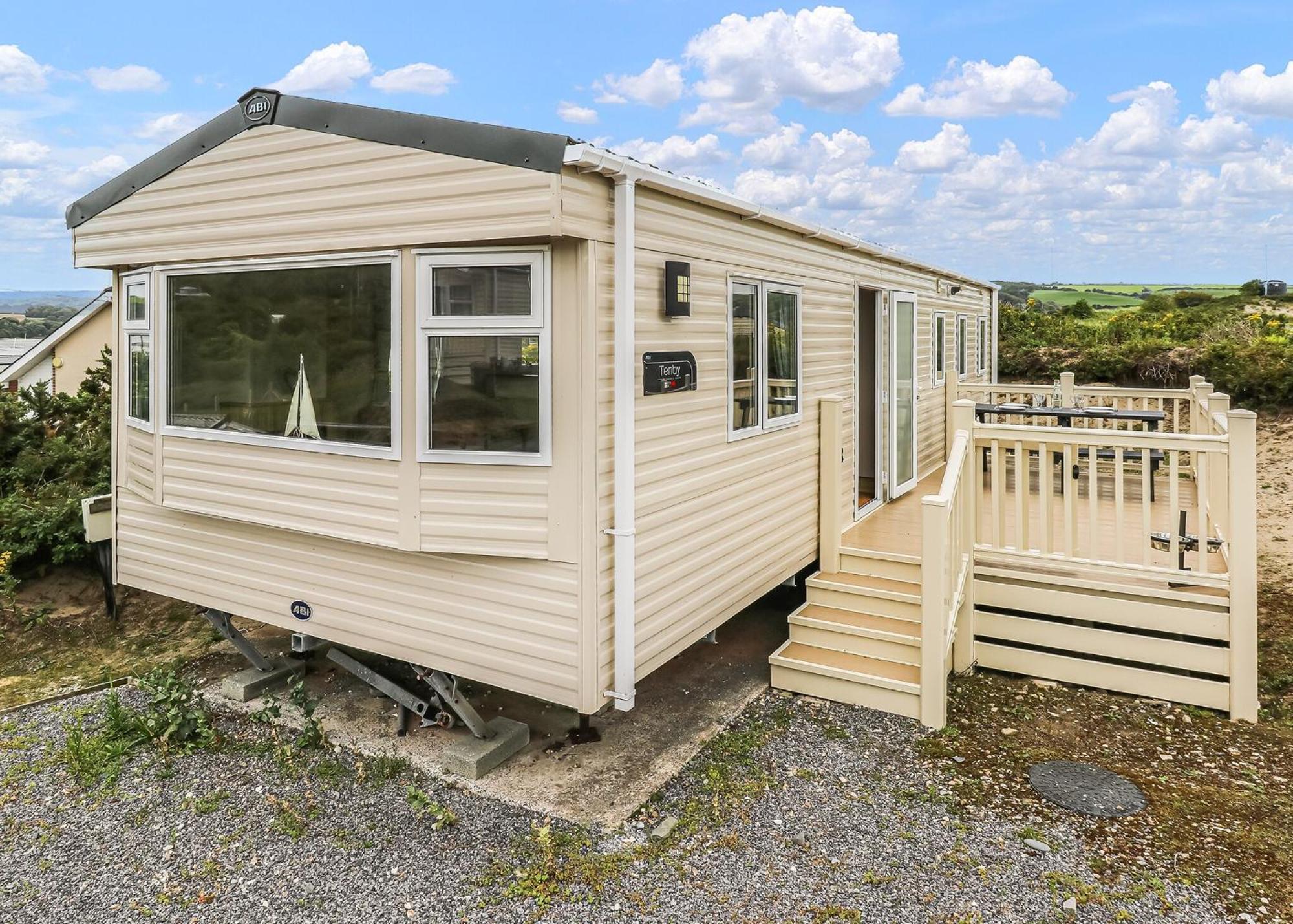 Waters Edge Leisure Park Cardigan Exterior foto